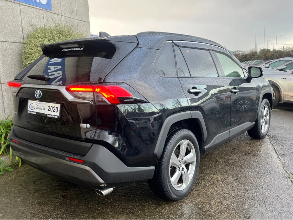 Toyota RAV4 G 4WD HYBRID AUTOMATIC 2.5 PETROL //MA - Image 3