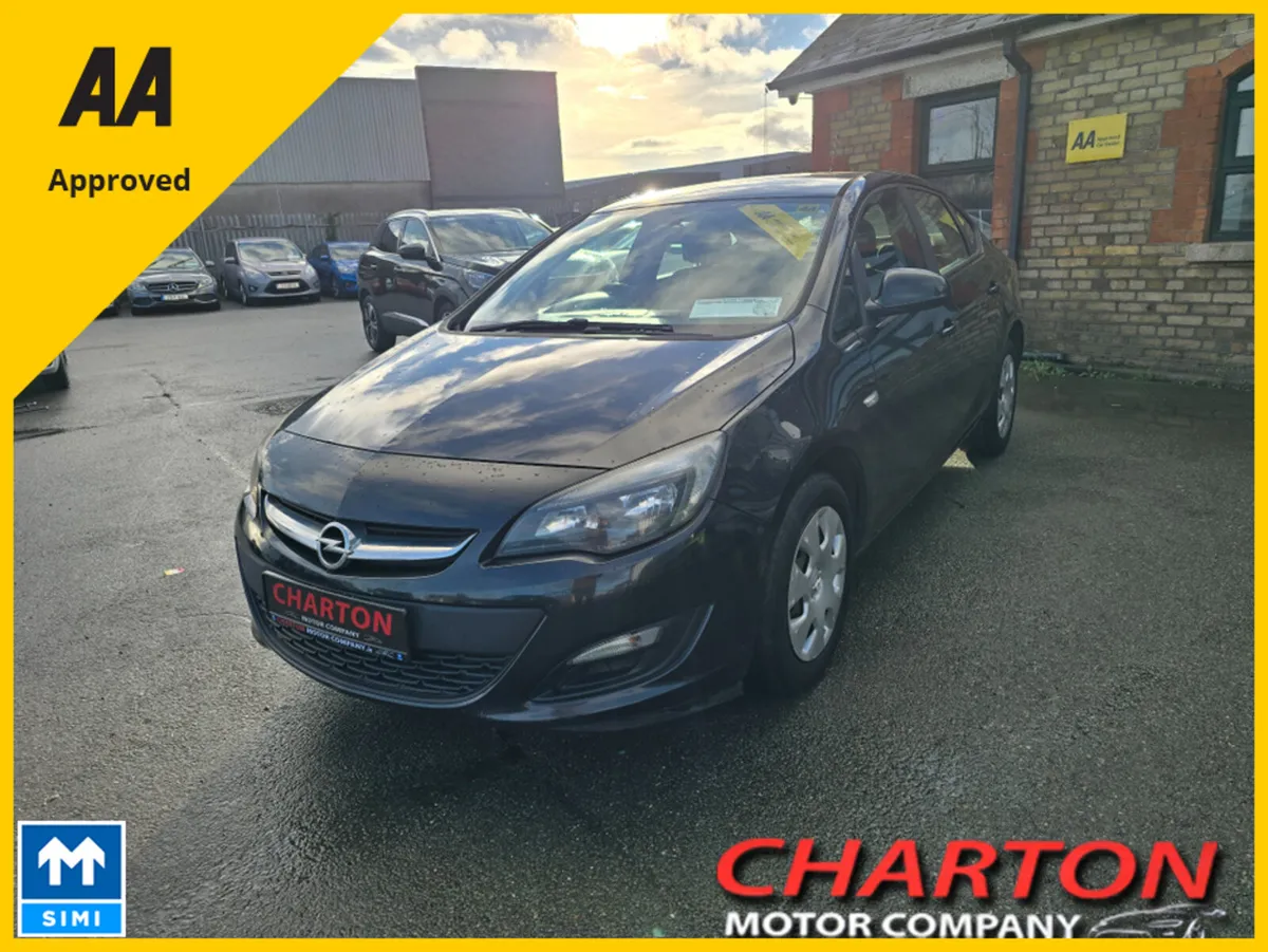 Opel Astra S 1.4 I 100PS 4DR - Image 4