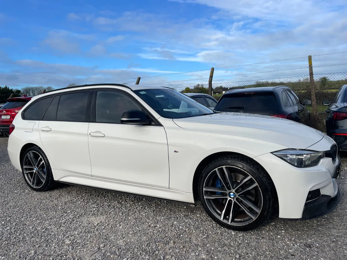 BMW 320D X-Drive - Image 1