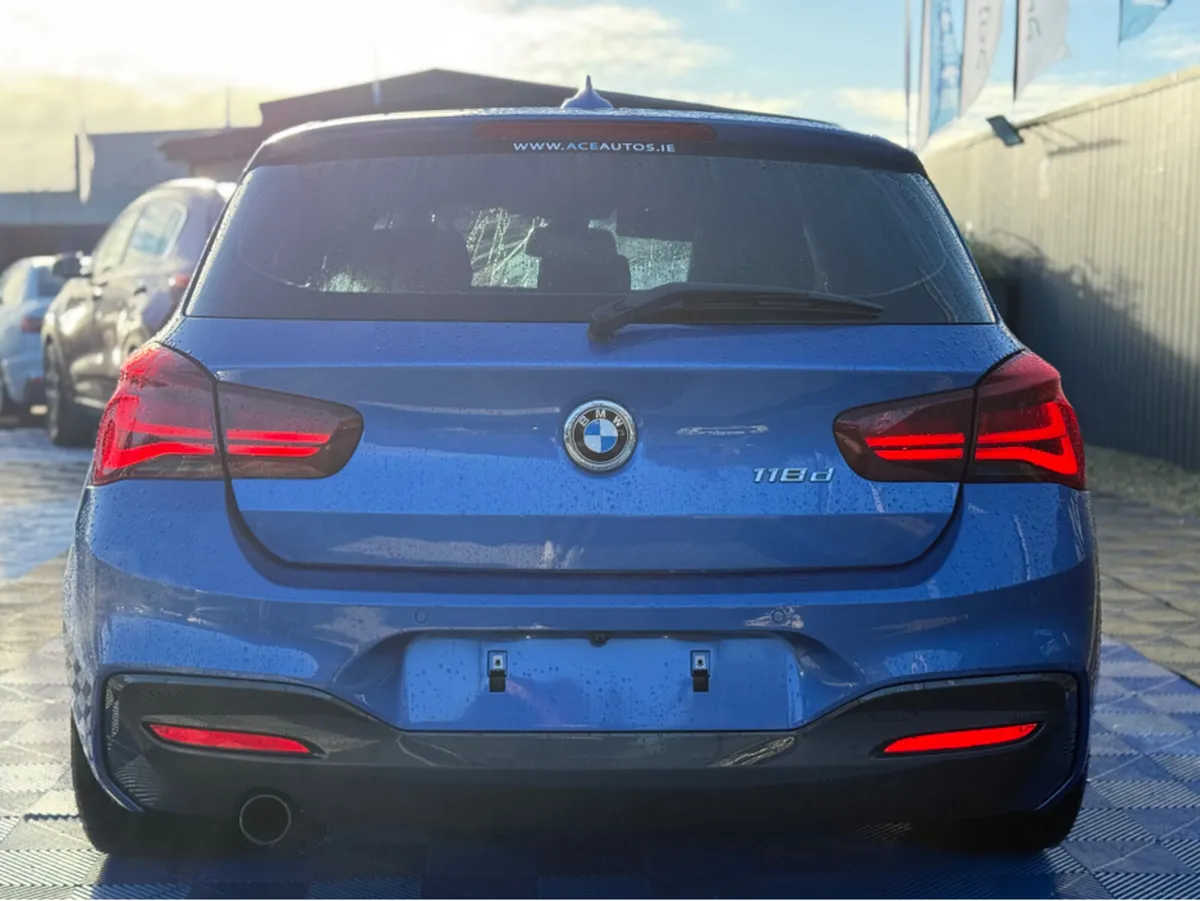 BMW 1-Series M-SPORT SHADOW EDT - 2.0L DIESEL - AU - Image 4