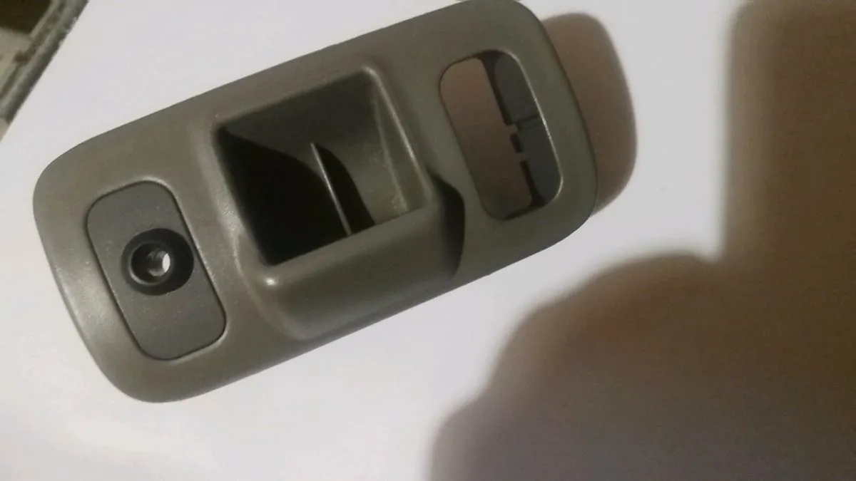 Toyota Corolla E11 97-02 Switch Surround - Image 3