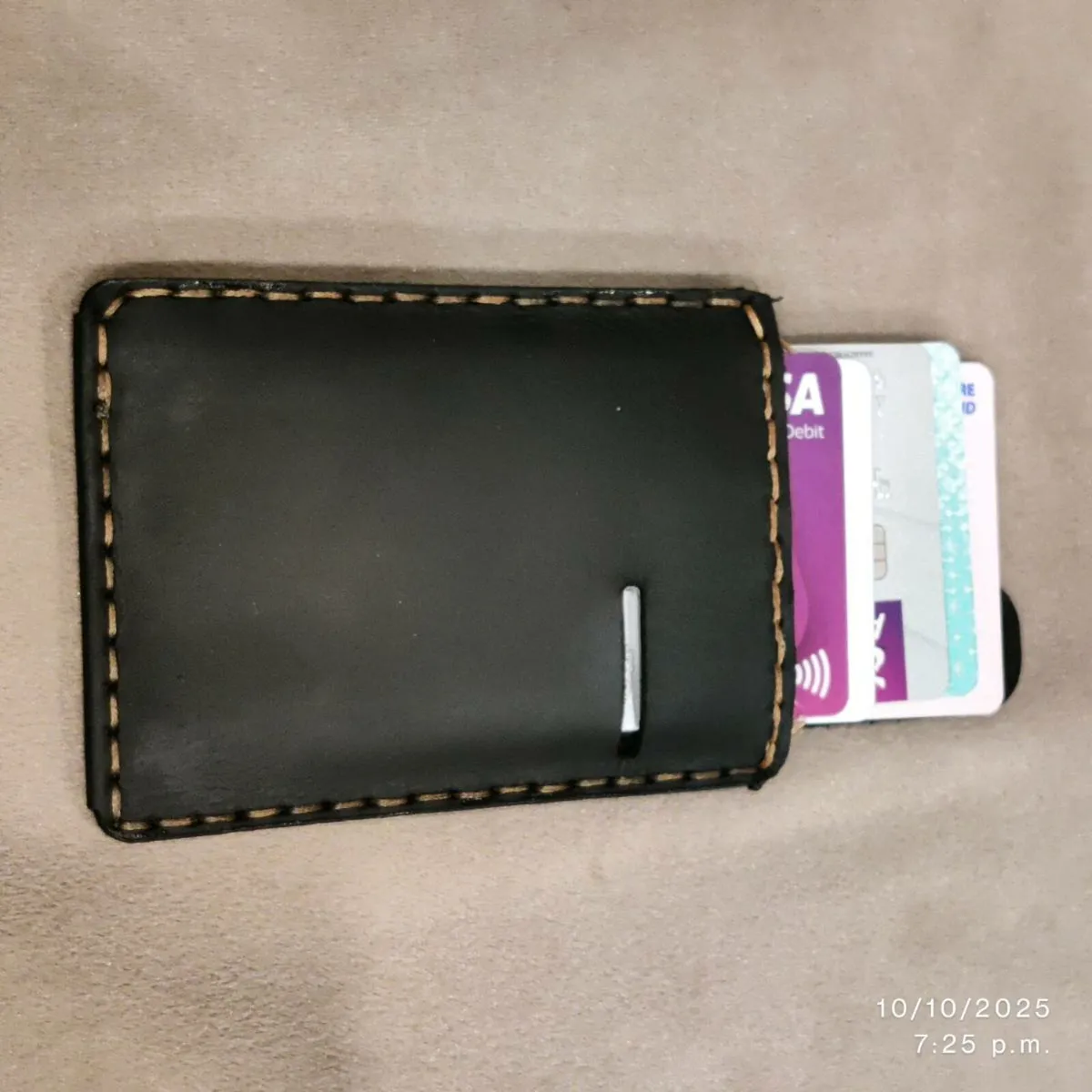 Cowhide leather wallet - Image 3