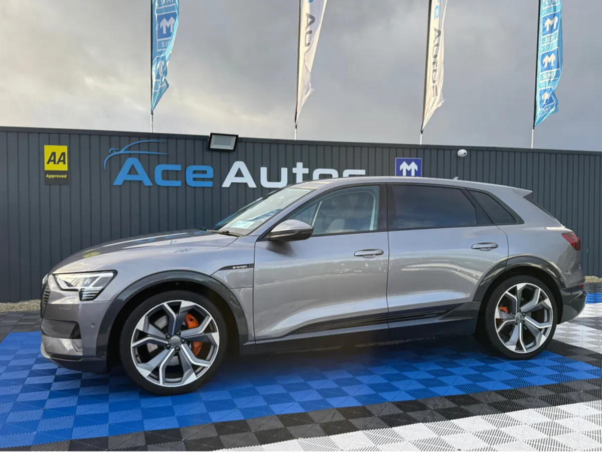 Audi e-tron 50E TECHNIK QUATTRO - ELECTRIC - 12M W - Image 3
