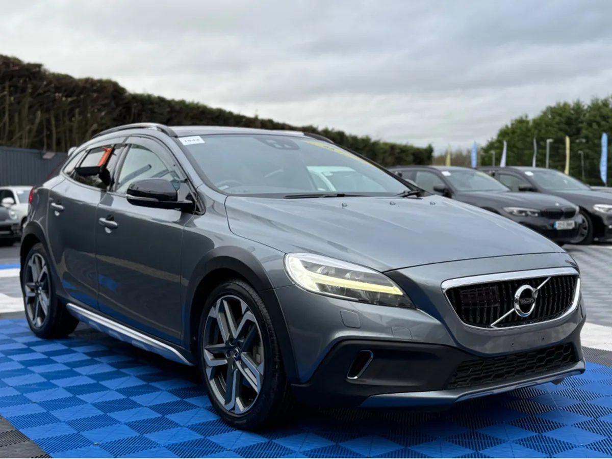 Volvo V40 2.0L DIESEL - AUTO - 12M WARRANTY - CAR: - Image 2