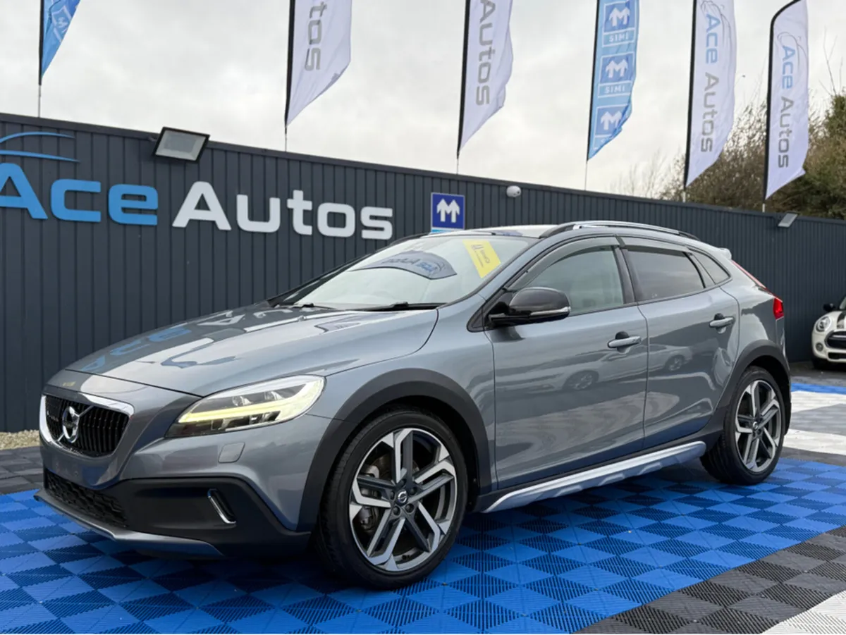 Volvo V40 2.0L DIESEL - AUTO - 12M WARRANTY - CAR: - Image 3