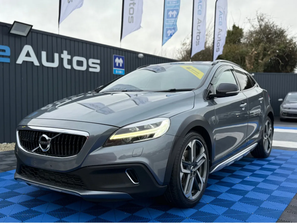 Volvo V40 2.0L DIESEL - AUTO - 12M WARRANTY - CAR: - Image 4