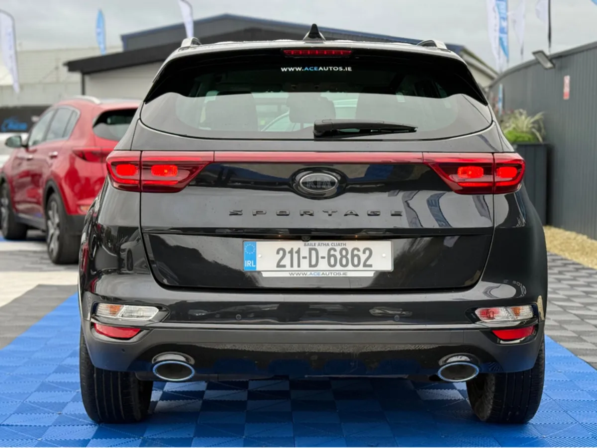 Kia Sportage K3 SPECIAL ED - 1.6 DIESEL - MANUAL - - Image 4