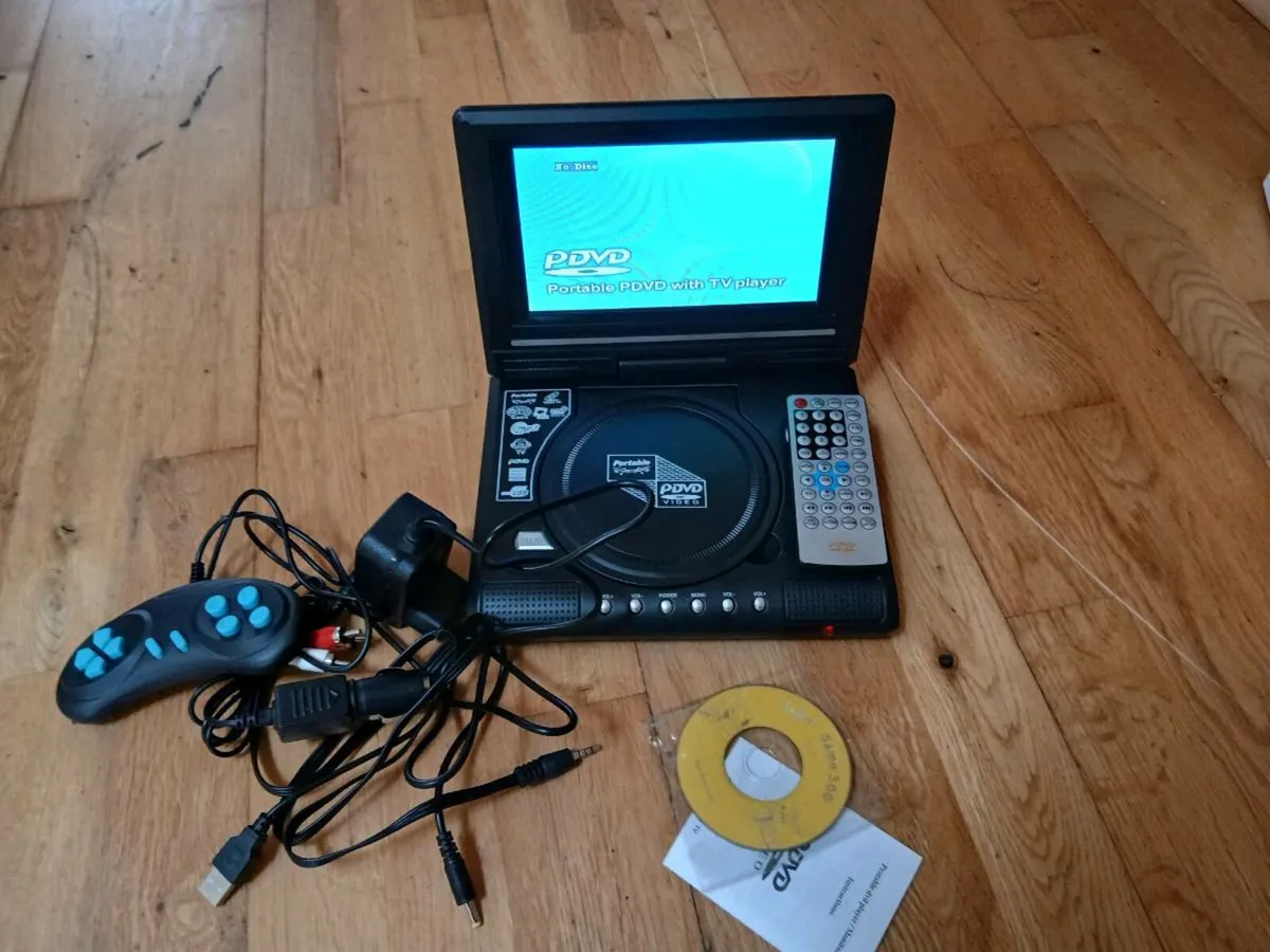 Tvdvd and remote and games only 100 can deliver - Image 1