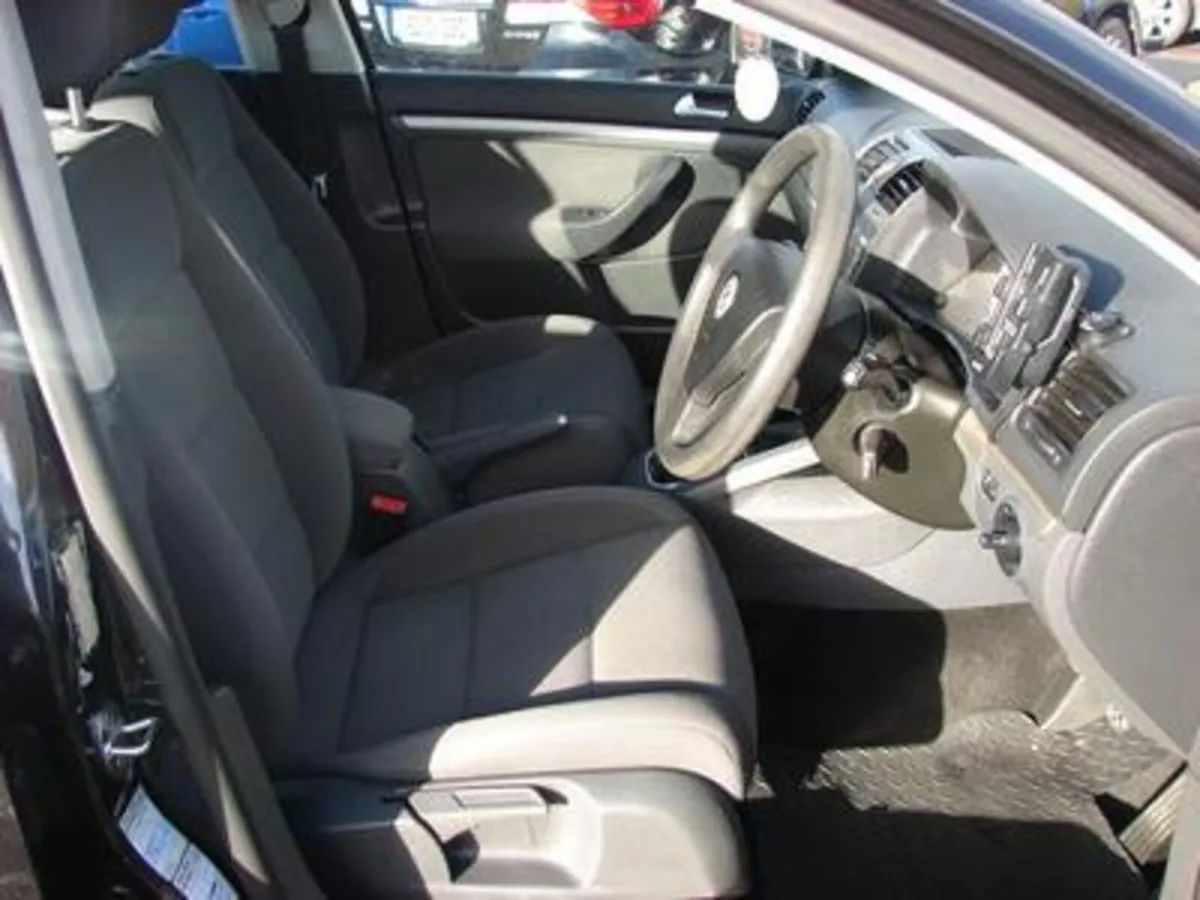 Volkswagen Golf 2008 - Image 4