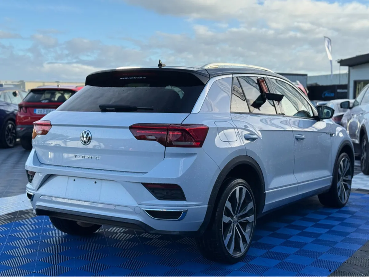 Volkswagen T-Roc R-LINE - 2.0L DIESEL - AUTO - 12M - Image 3