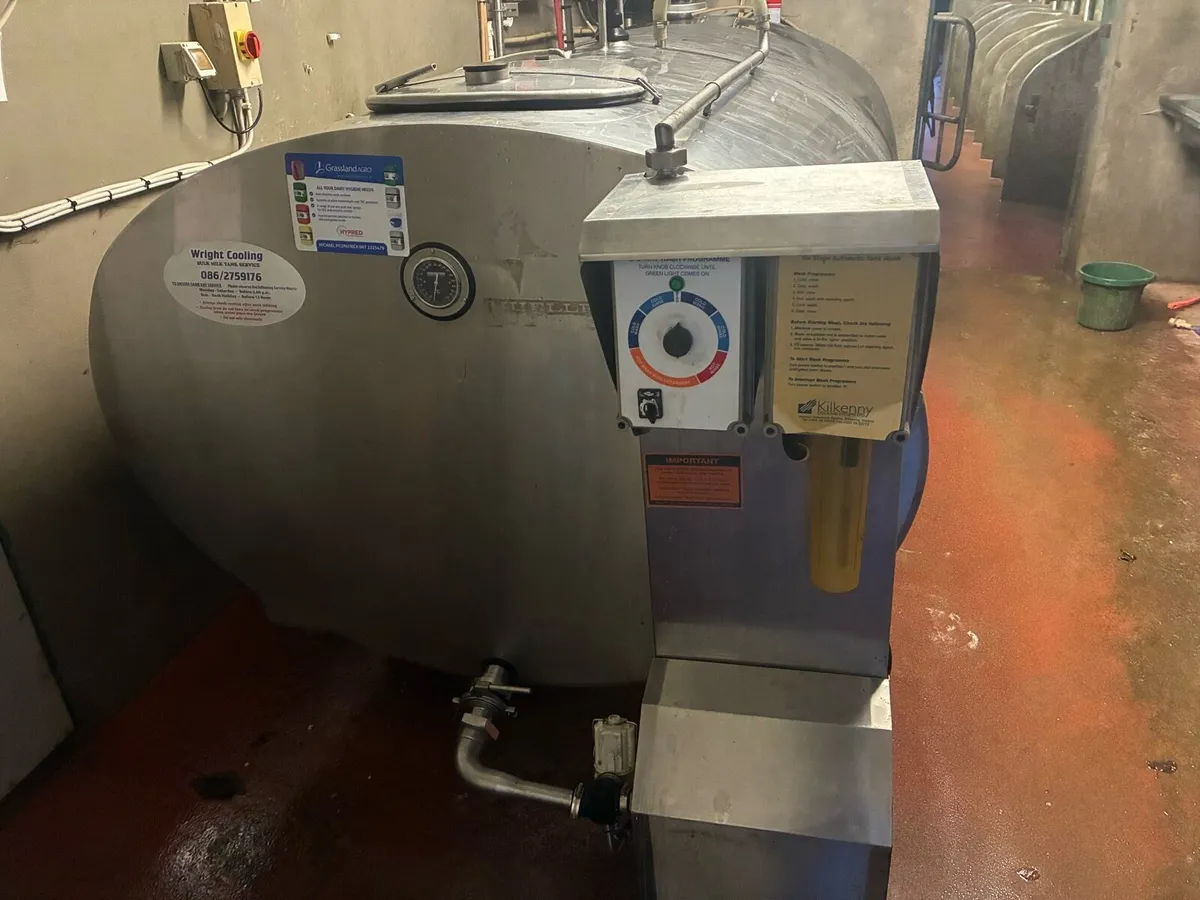 Milk tank 2550 litres - Image 2