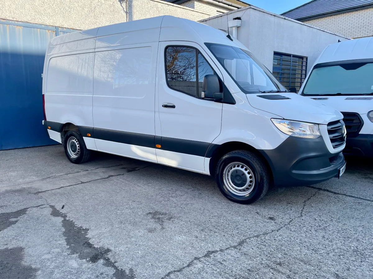 Mercedes-Benz Sprinter 315/36 2.0CDI RWD H/R,2022 - Image 2
