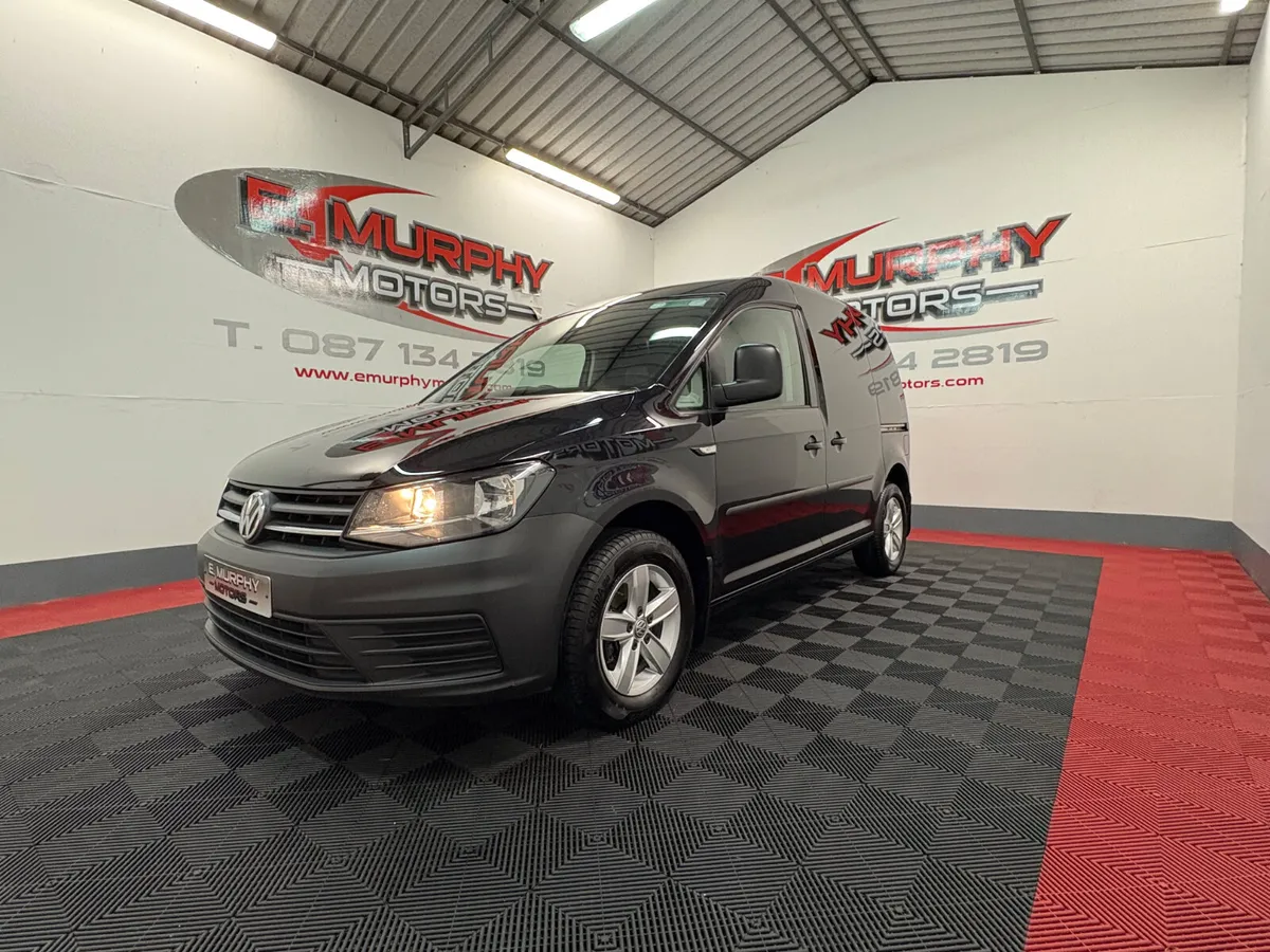 2017 VOLKSWAGEN CADDY 2.0 TDI LIKE NEW NO VAT - Image 3