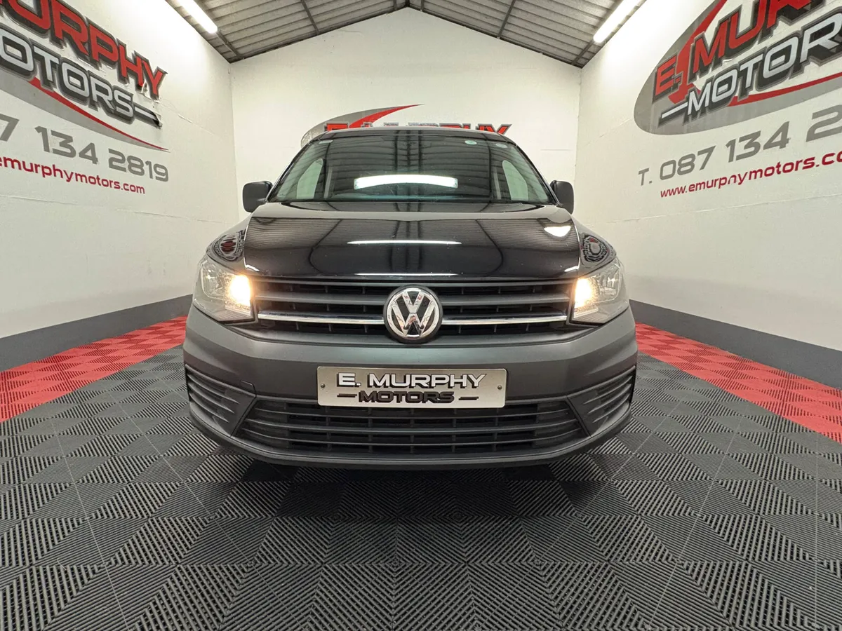 2017 VOLKSWAGEN CADDY 2.0 TDI LIKE NEW NO VAT - Image 2