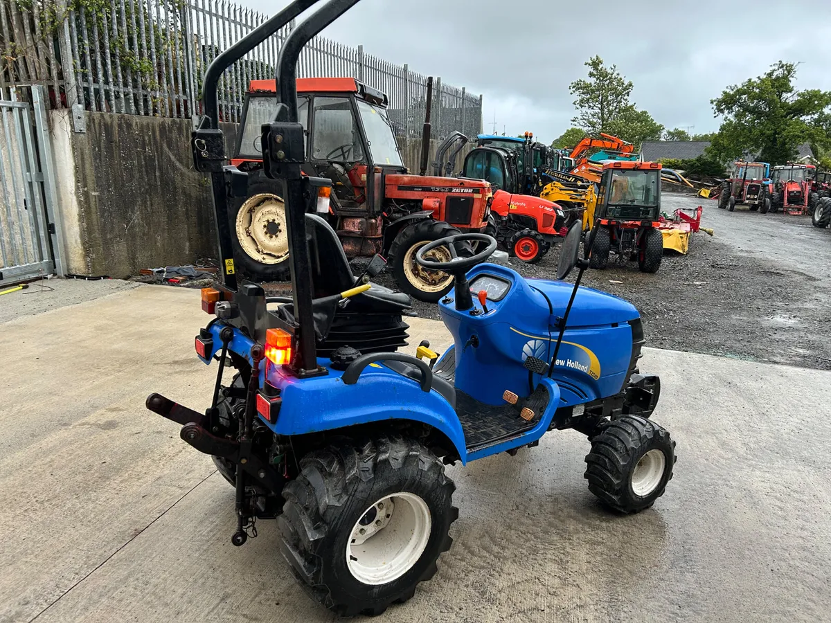 2012 New Holland TZ24D Compact Tractor - Image 2