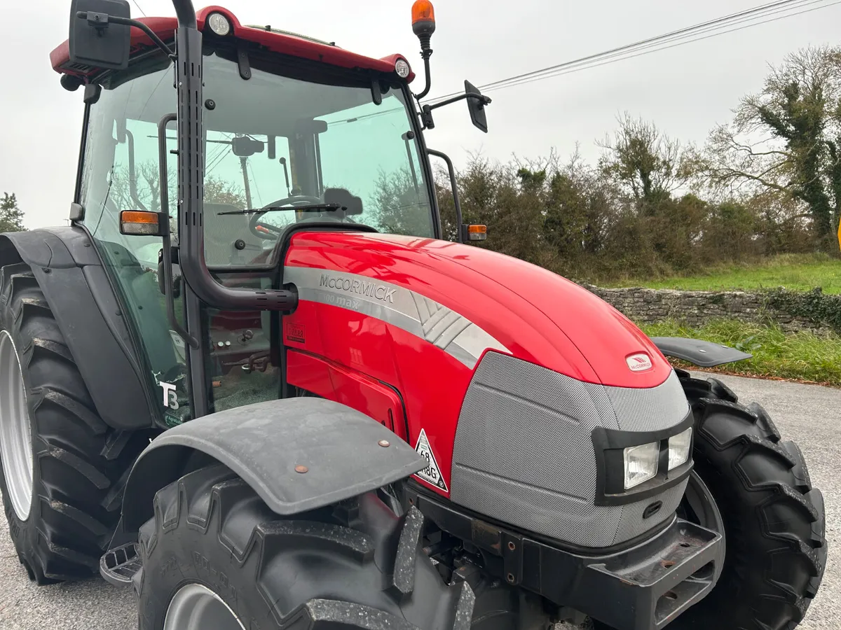 2014 McCormick C-100Max - Image 4