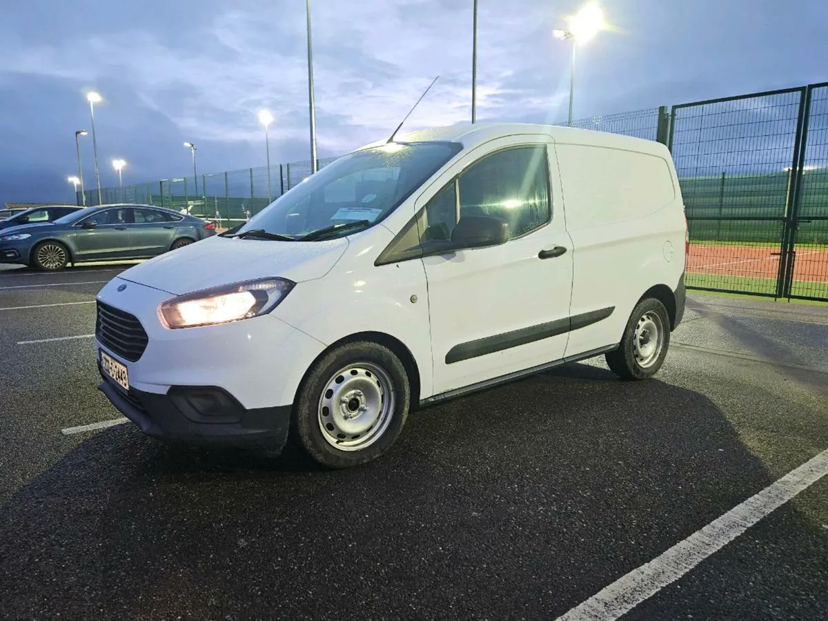 202 ford transit courier - Image 2