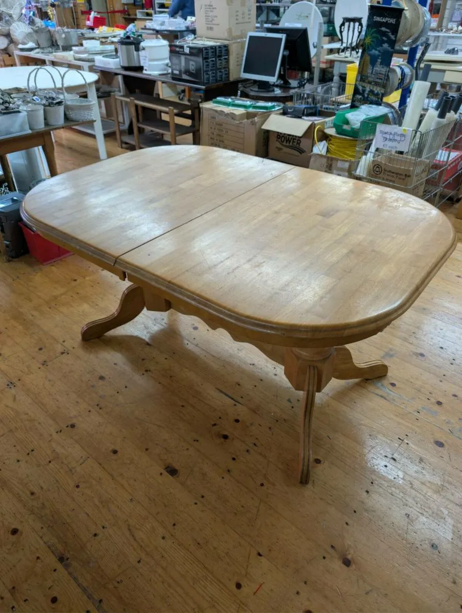 Dining room table - Image 2