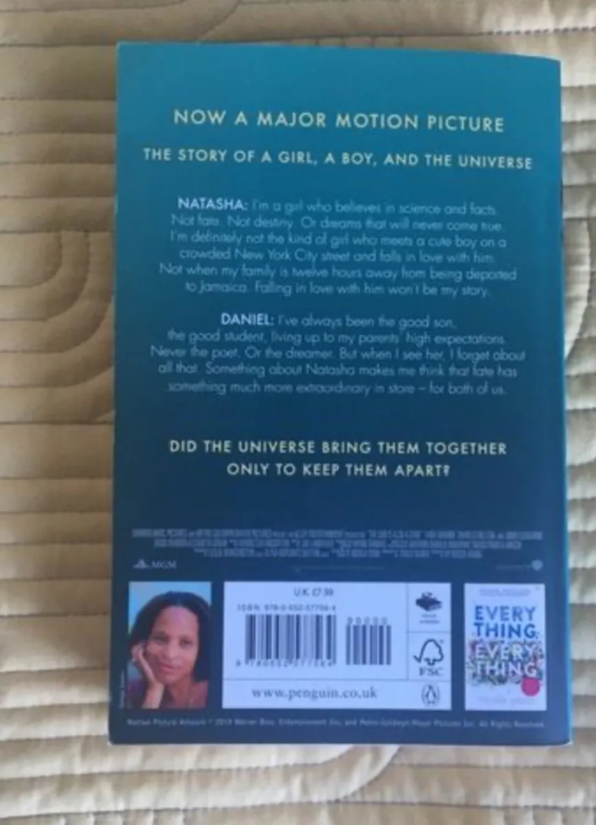 The Sun Is Also A Star - Nicola Yoon - Image 2