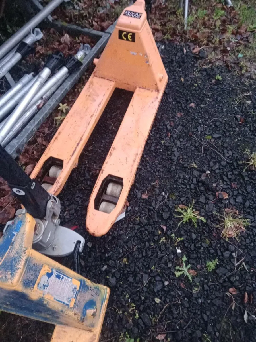 Pallet trucks - Image 3