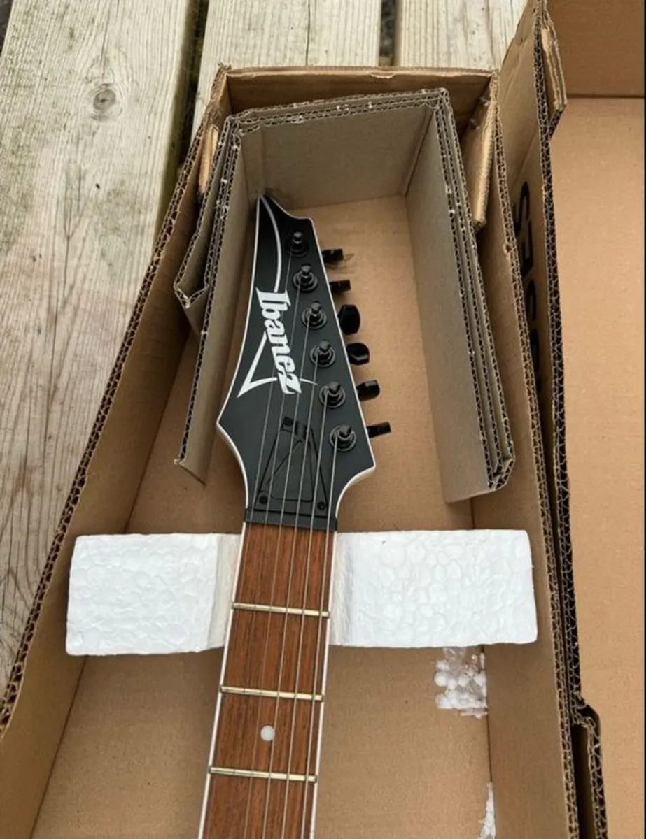 Electric guitar LEFTY - Image 3