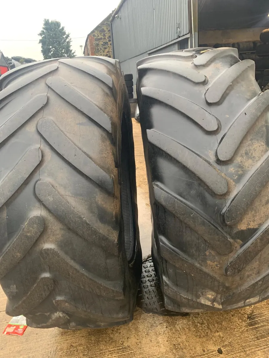 2 x 600-65 R38 Michelin Tyres - Image 1