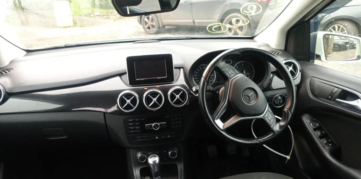 2013 MERCEDES B CLASS 1.8 DIESEL FOR BREAKING! - Image 4