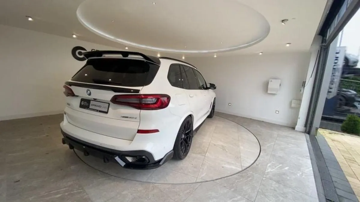 BMW X5 Xdrive30d MHT M Sport 5dr Auto - Image 4