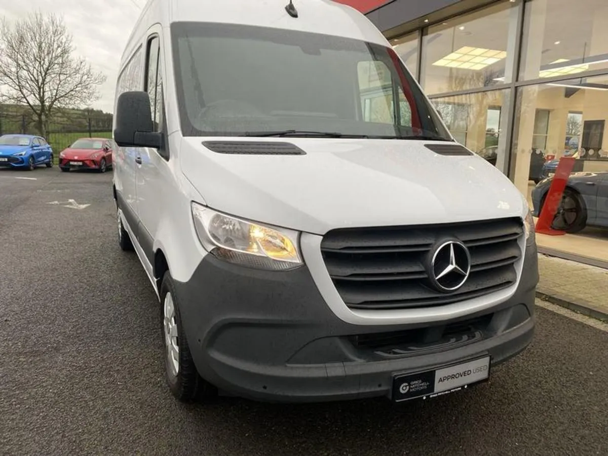 Mercedes-Benz Sprinter 315CDI L2 RWD 3.5t H2 Prem - Image 3