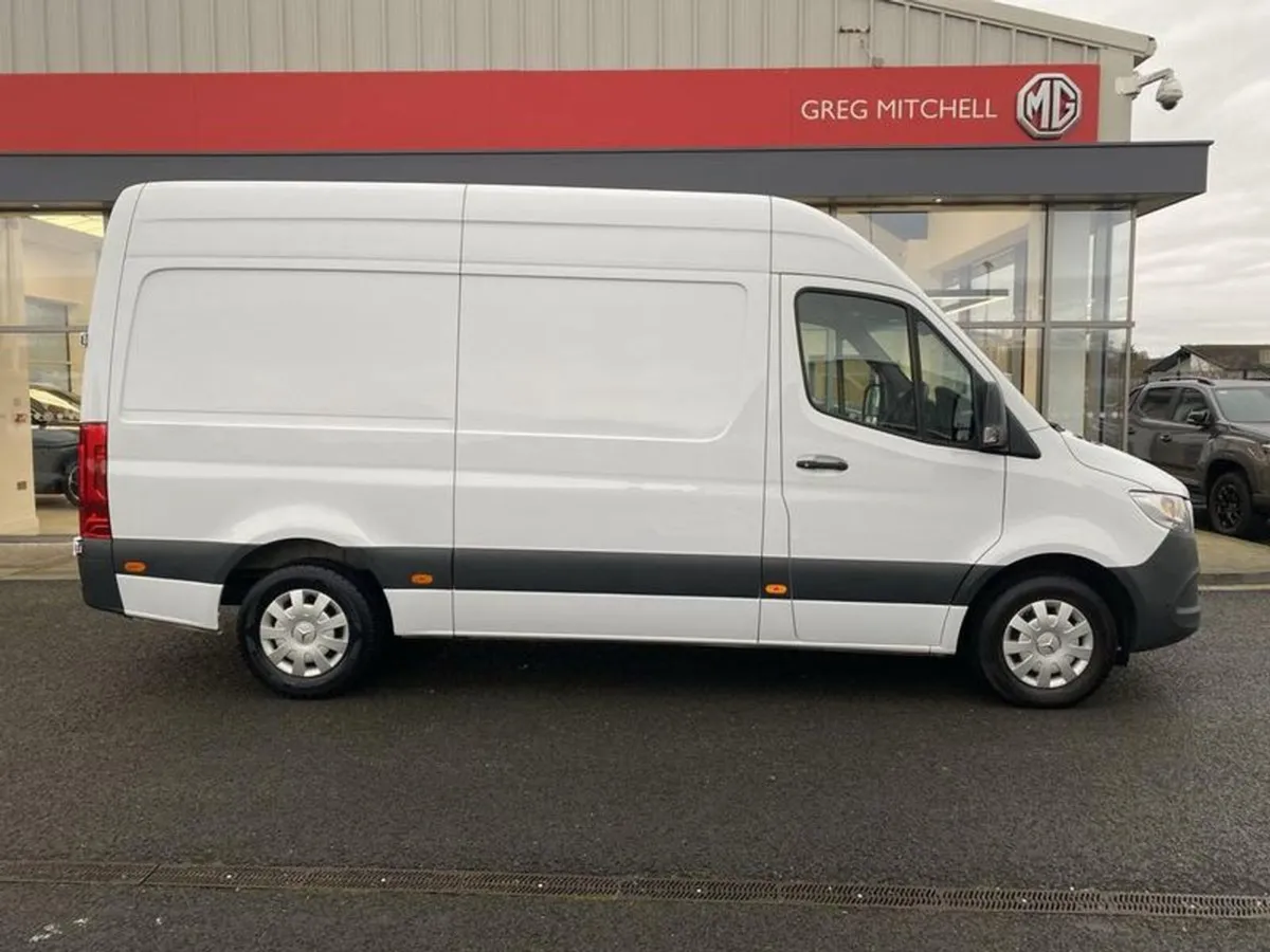 Mercedes-Benz Sprinter 315CDI L2 RWD 3.5t H2 Prem - Image 4