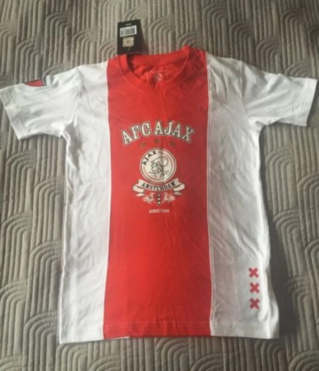 Ajax Football T-shirt Size Age 12/13 - Image 2