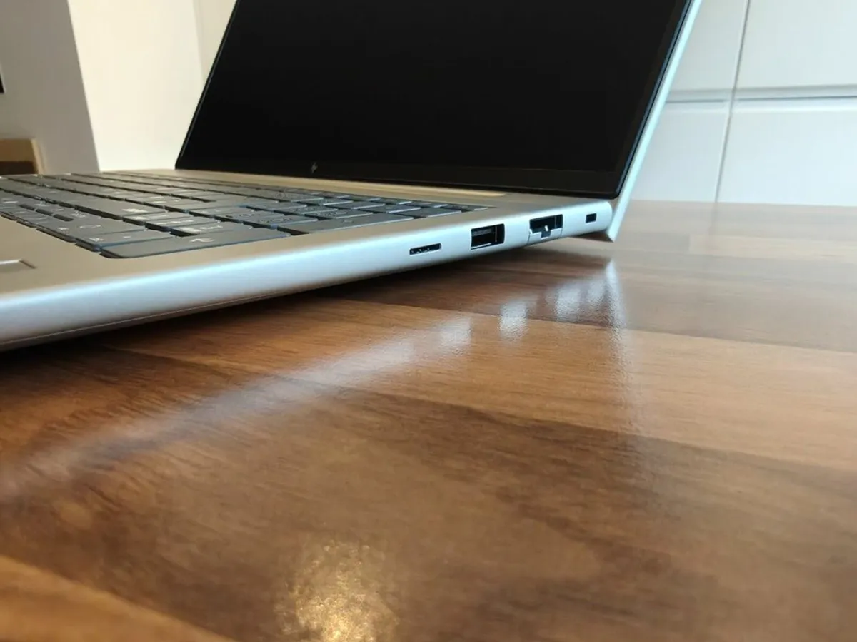 New HP Elitebook 6 G1i | Ultra 5 | 32GB | 1TB | - Image 4