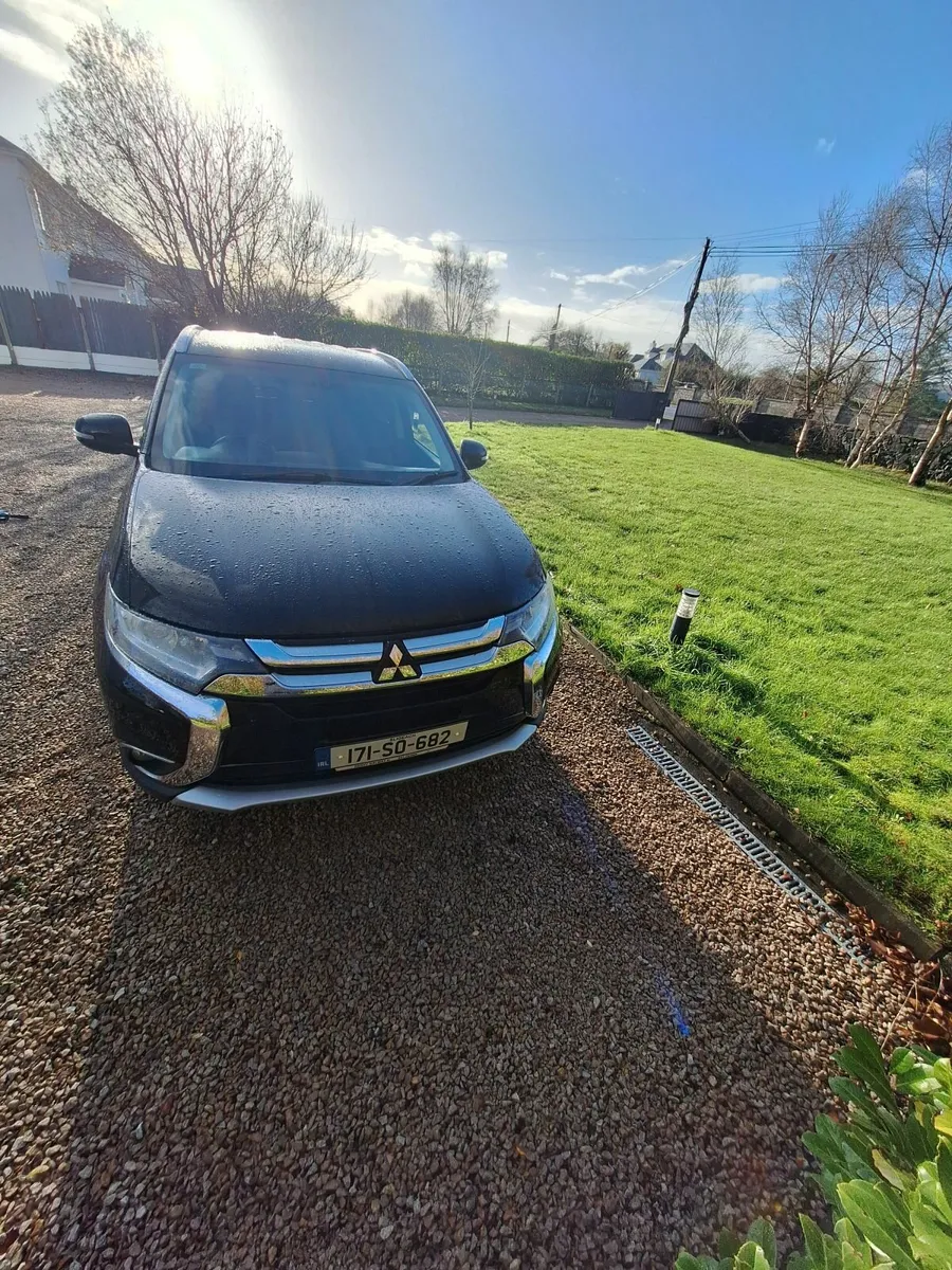 Mitsubishi Outlander 2017 - Image 4