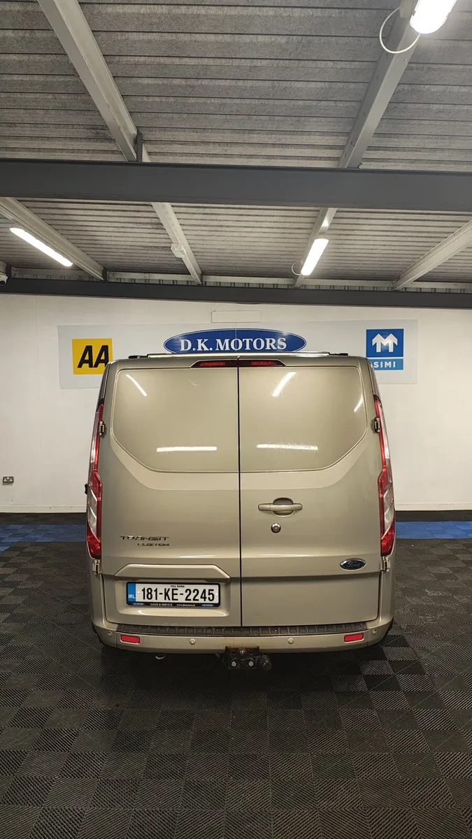 FORD TRANSIT CUSTOM LIMITED - Image 2