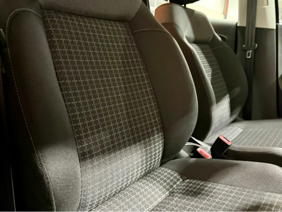 Volkswagen Polo 40th Edition - Image 4