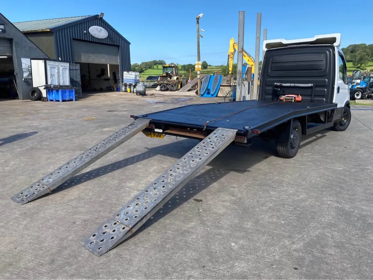 Iveco Daily 2.3D 35S11 Car Transporter VGC - Image 4