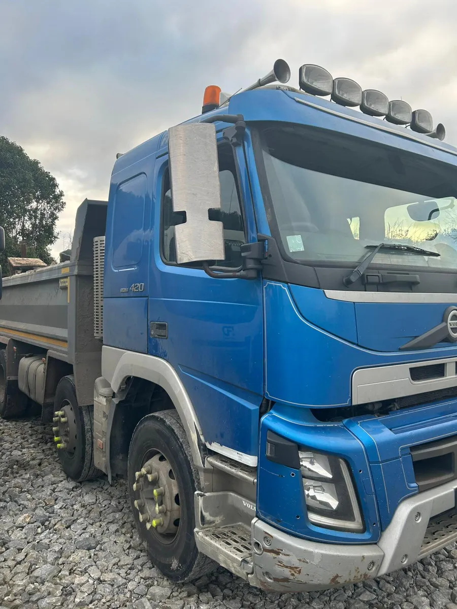 2014 Volvo FMX D13 420hp Manual - Image 2