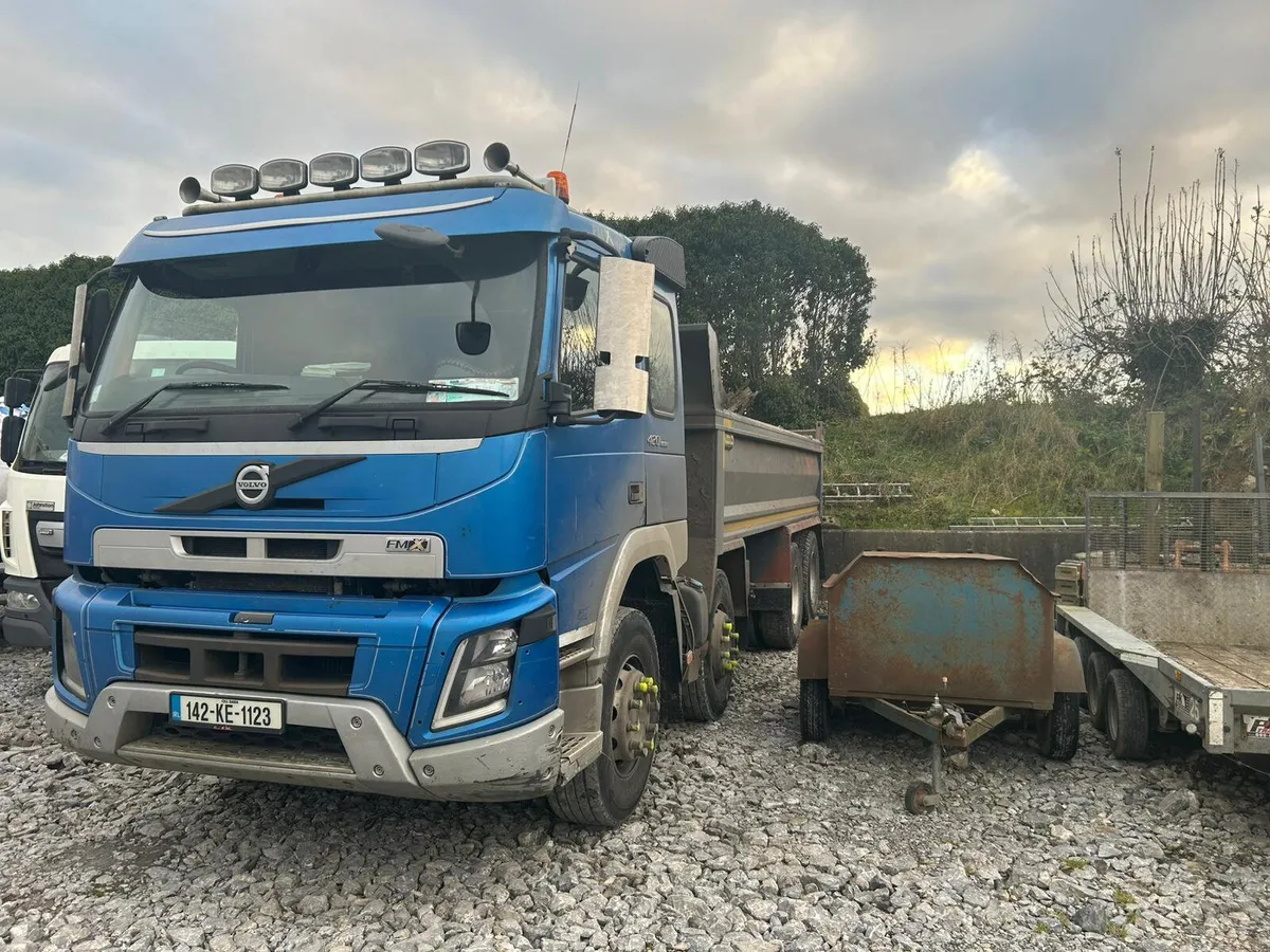 2014 Volvo FMX D13 420hp Manual - Image 1