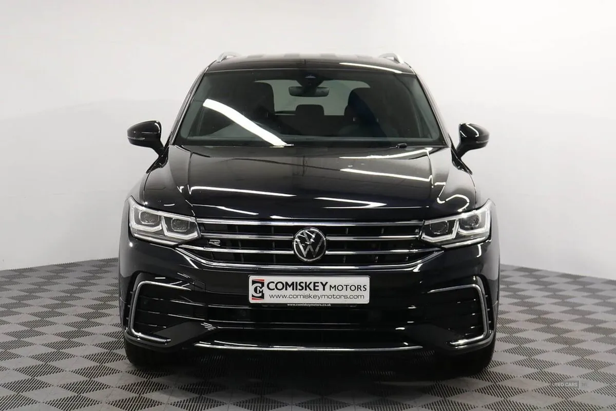 Volkswagen Tiguan Allspace TDI R-line - Image 2
