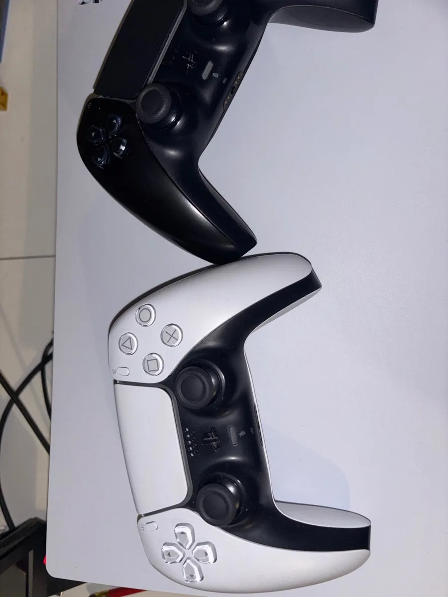 PlayStation 5 Disc Edition - Image 4