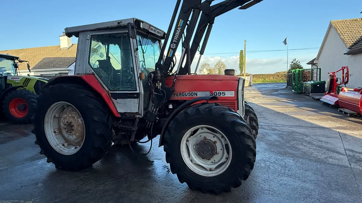 Massey Ferguson  3095 Dynashift - Image 3