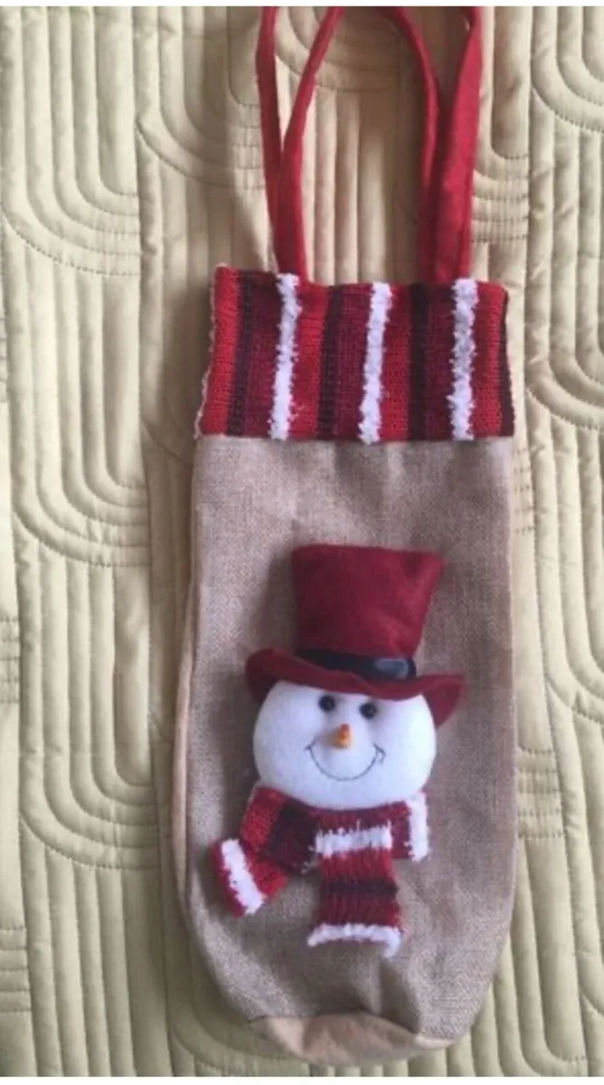 Christmas novelty Wine bottle gift bag - Image 1