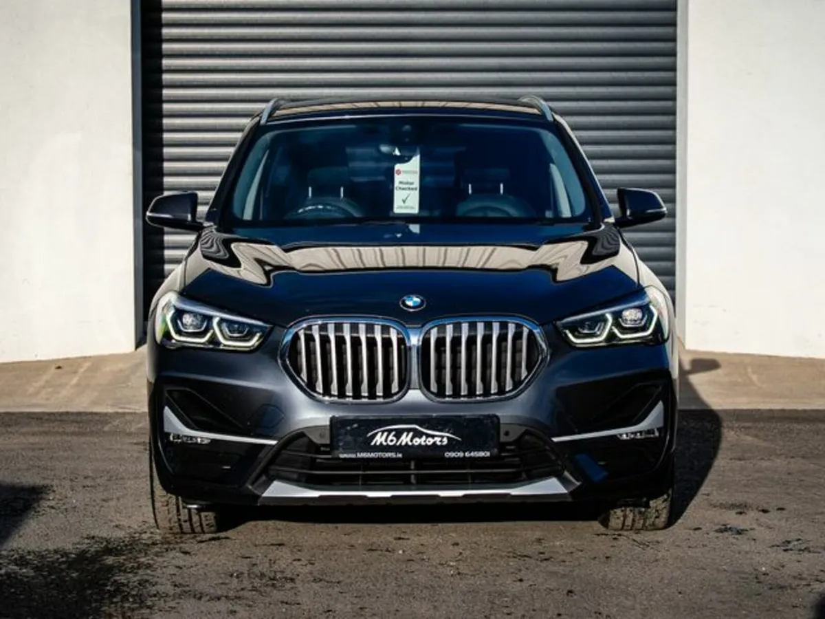 BMW X1 SDRIVE18D XLINE - Image 2