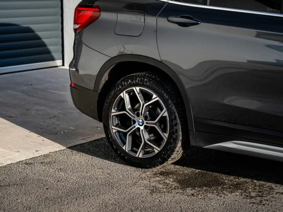 BMW X1 SDRIVE18D XLINE - Image 3