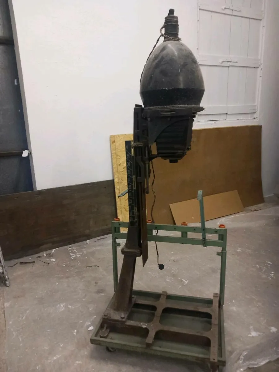 Vintage Photographic Enlarger - Image 4