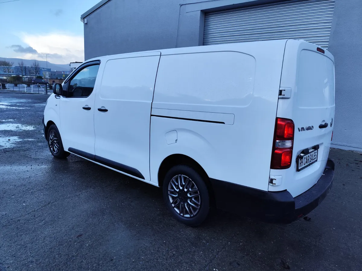 2020 Vauxhall Vivaro  1.5 td dynamic 100bhp - Image 4