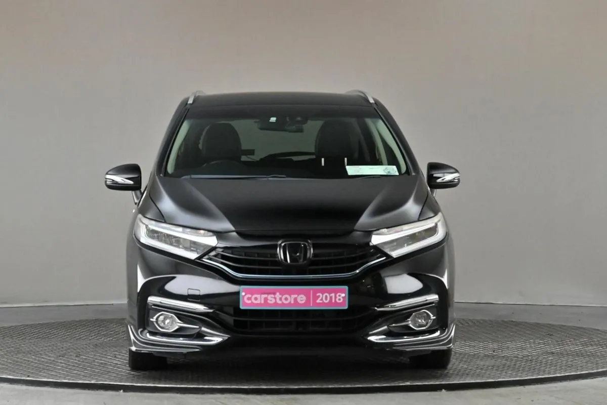 Honda Shuttle 1.5 HYBRID **CARPLAY*ANDROID**REVERS - Image 2