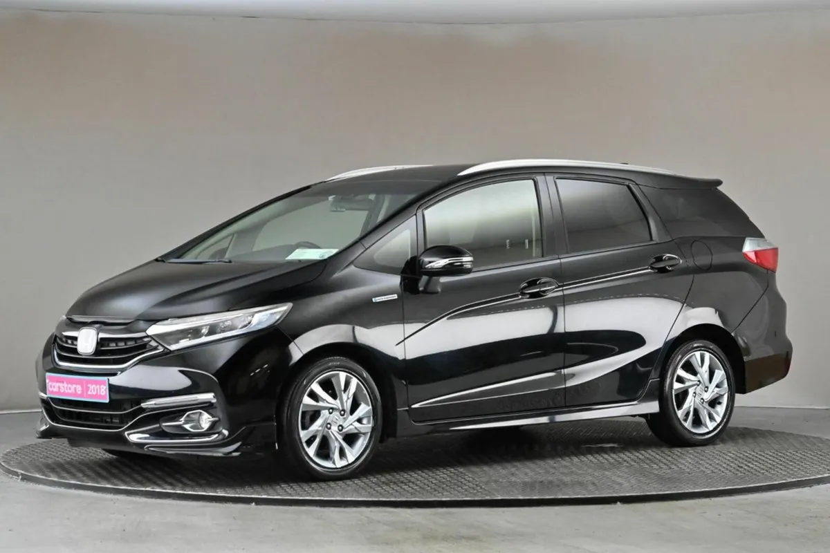 Honda Shuttle 1.5 HYBRID **CARPLAY*ANDROID**REVERS - Image 4