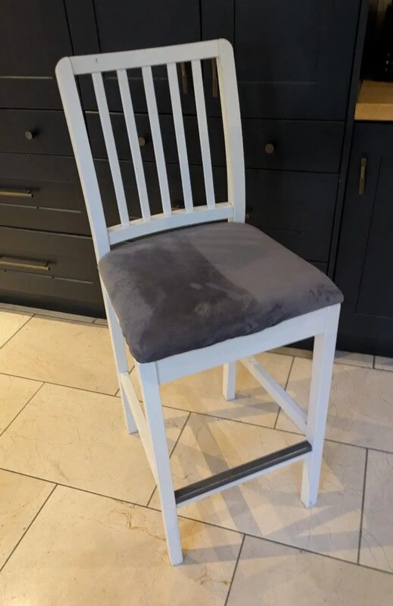 4x Counter stool  bar stool Ikea Ekedalen - Image 1