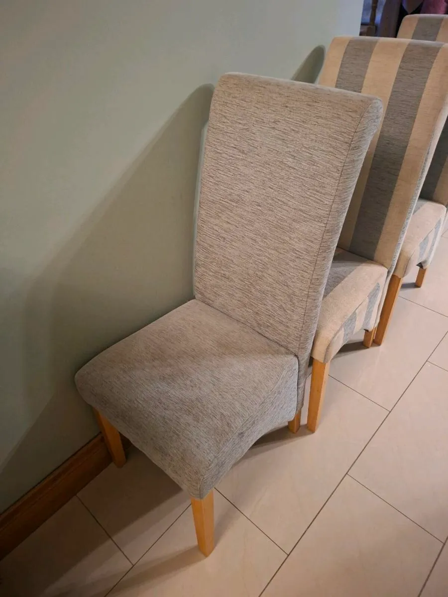 Kitchen chairs - Image 2